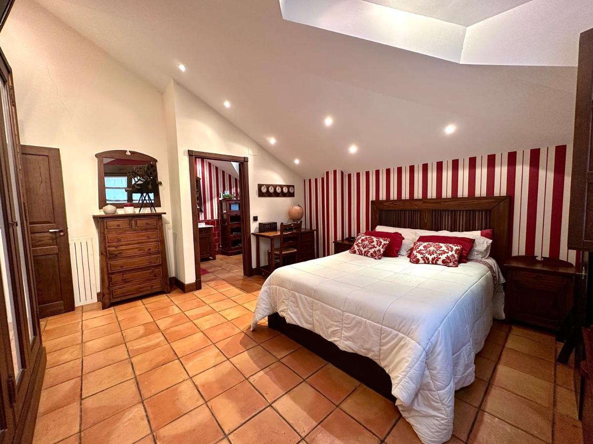 Villa La Flor Del Granado Torrijos Esterno foto